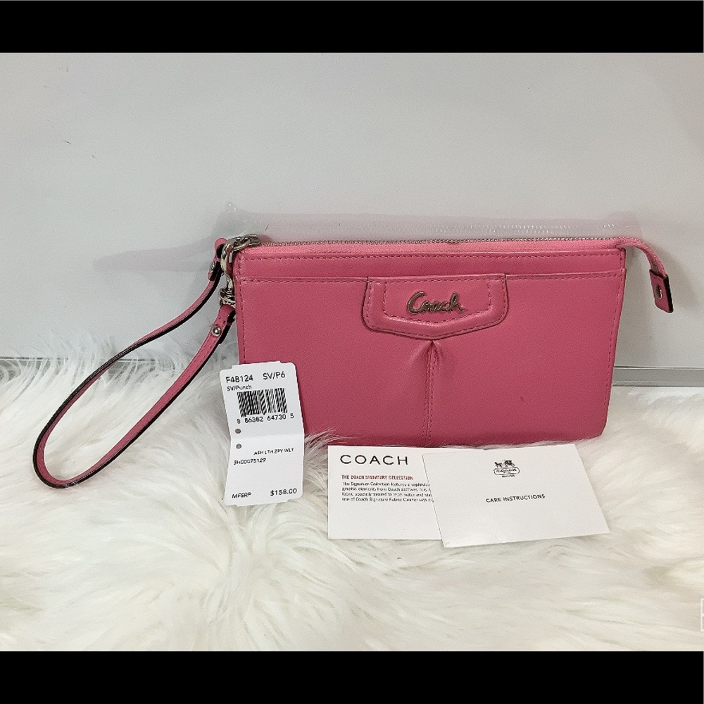 100% Authentic Coach Zippy Wallet . - image 1